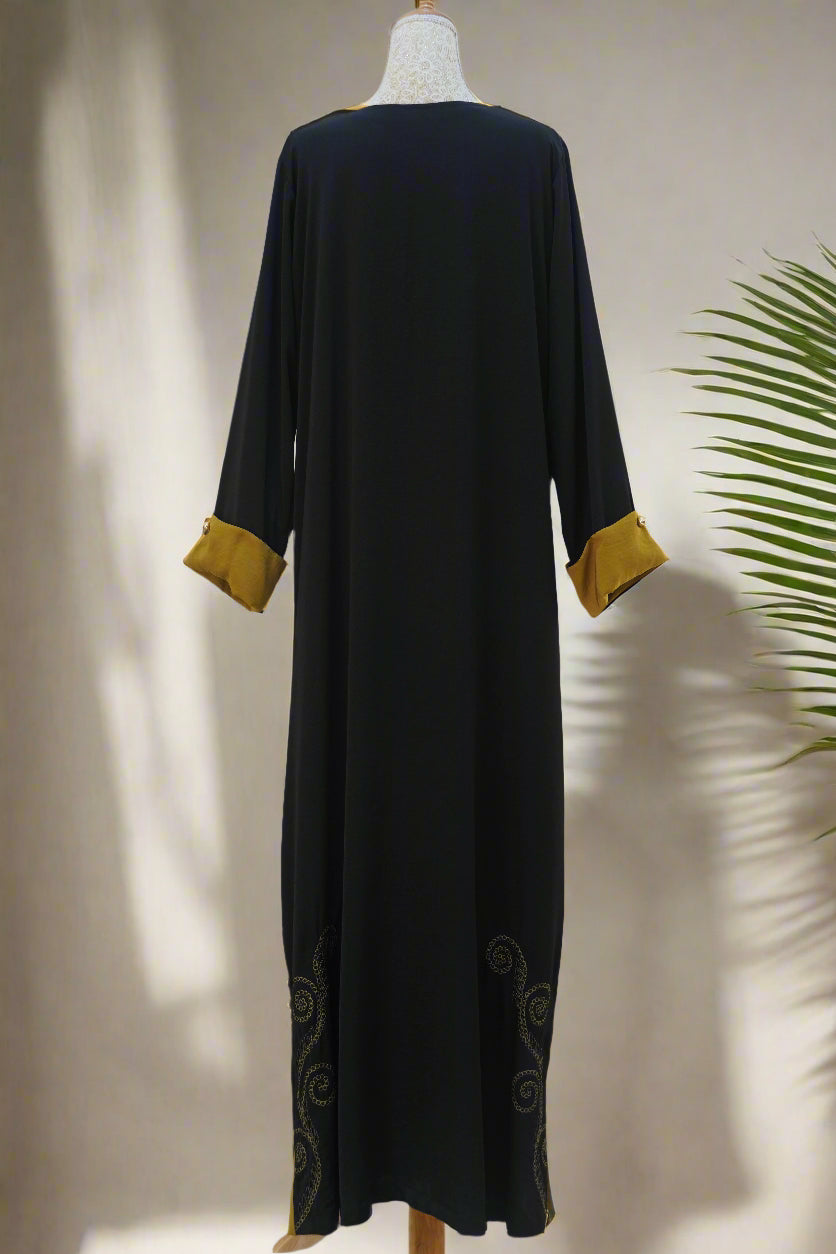 عباية متميزة مع درسّ داخلي