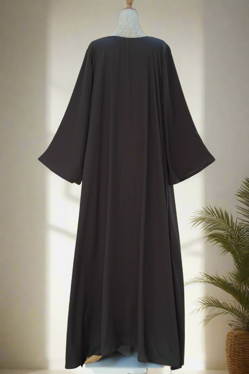 عباية متميزة مع درسّ داخلي