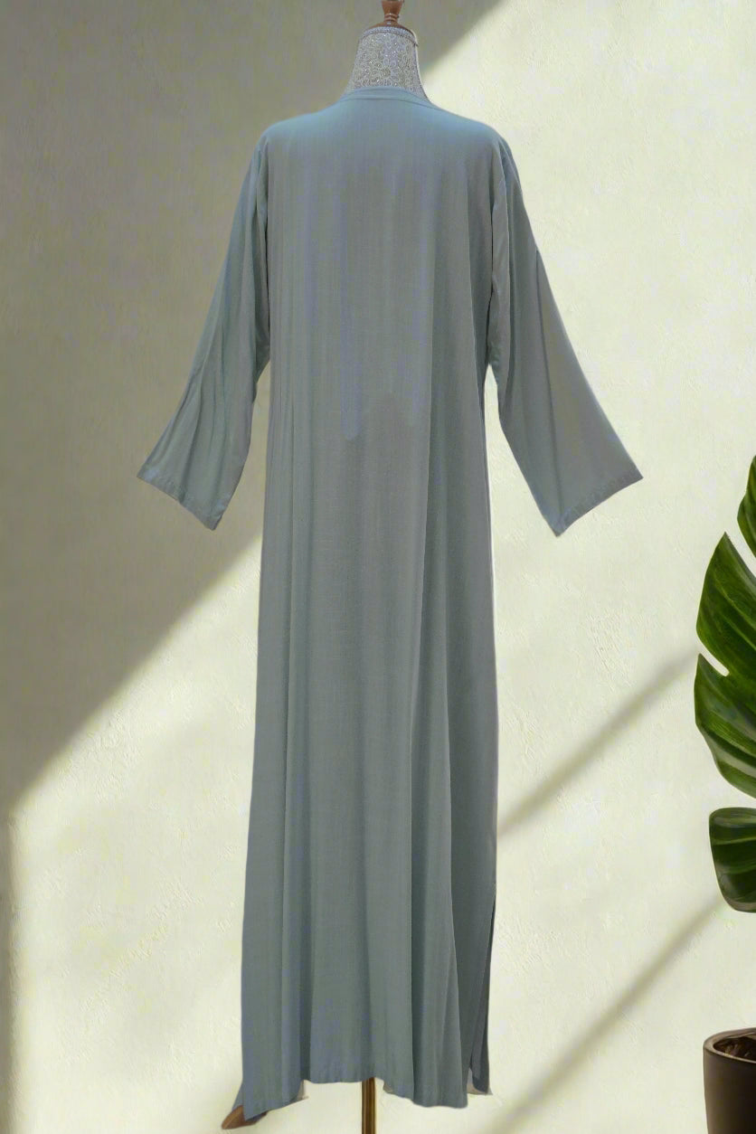 عباية متميزة مع درسّ داخلي بربطة جانبية