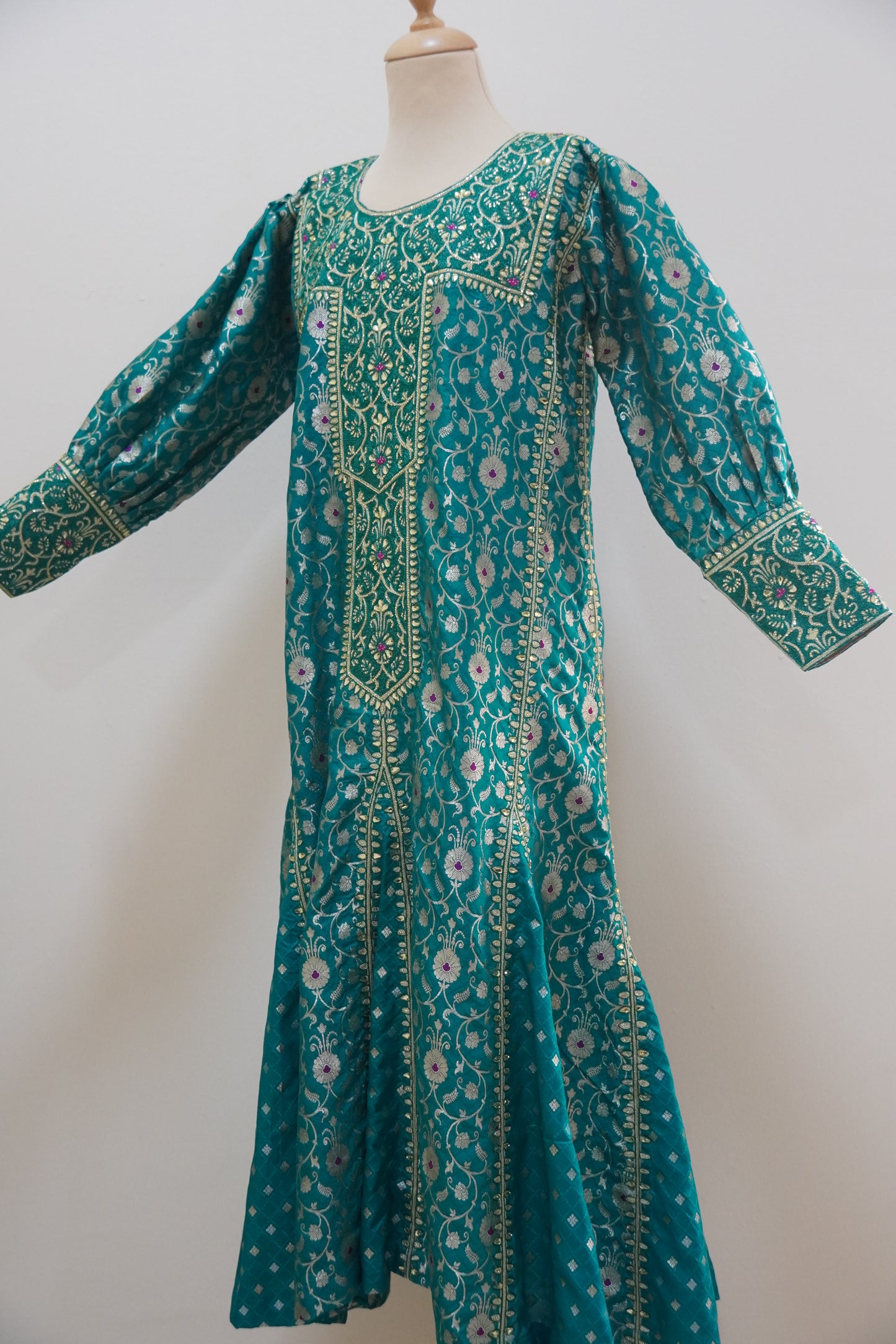 فساتين للبنات/ Dresses for girls