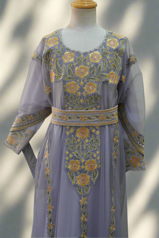 ثوب مع حزام طول 44