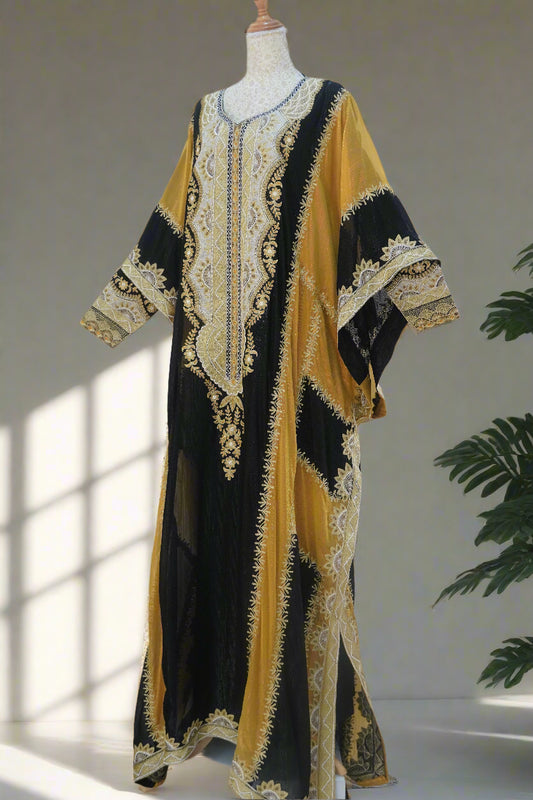 ثوب عبق الماضي مع ذيل