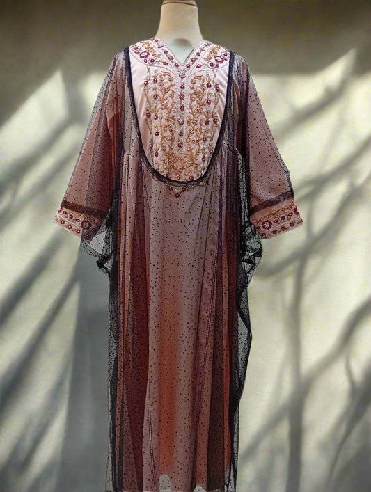 كندورة بثوبها طول 45.5