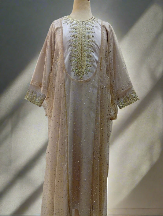 كندورة بثوبها طول 45